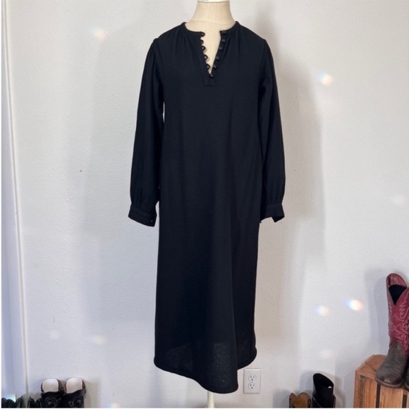 Vintage Saint Laurent Navy Bluee Wool long Sleeve Dress 
▪️size 6 - Picture 1 of 11